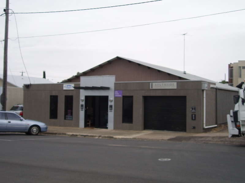 2 Fenwick St South, Geelong