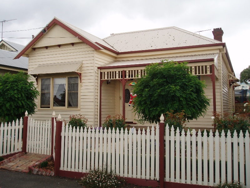 44 Loch St, Geelong