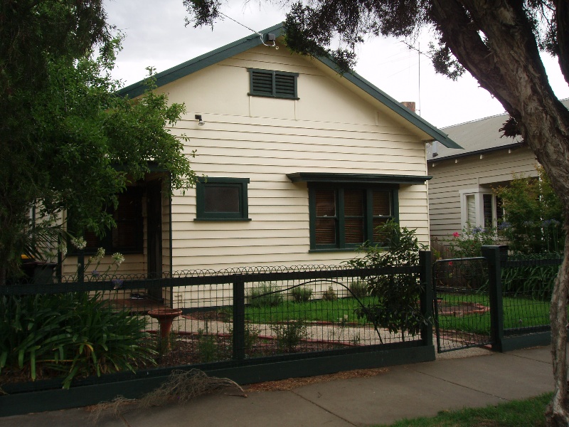 12 Grey St, Geelong East