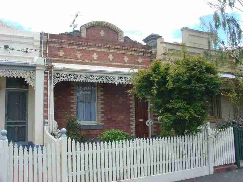 carlton north station street carlton north station street 367