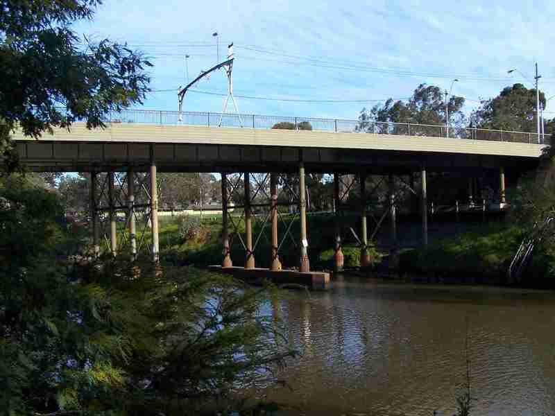 Yarra River Bridge