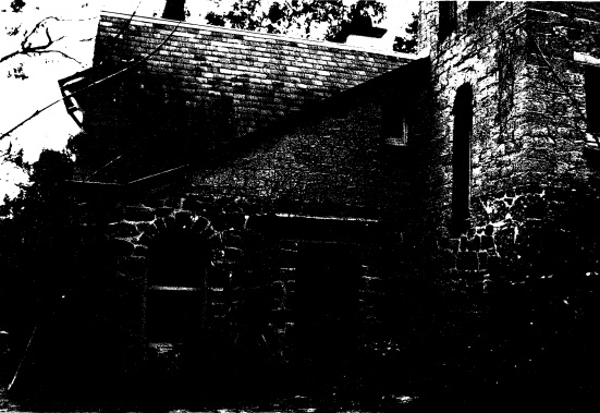 265 - Clay Nuneham Adobe House 07 - Shire of Eltham Heritage Study 1992