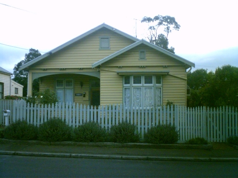 8 Waterloo Street Geelong West