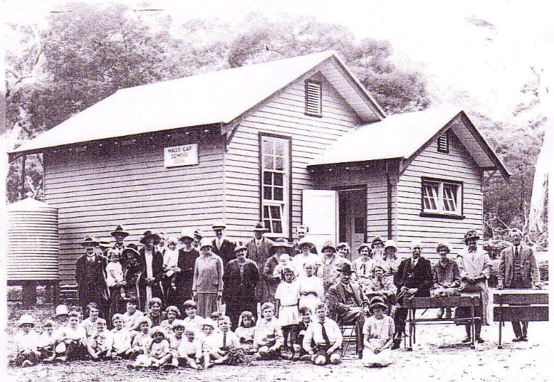 HG 05 1 - Historical photograph of the Stawell State School, Ida Stanton Collection, Halls Gap - Shire of Northern Grampians - Stage 2 Heritage Study, 2004
