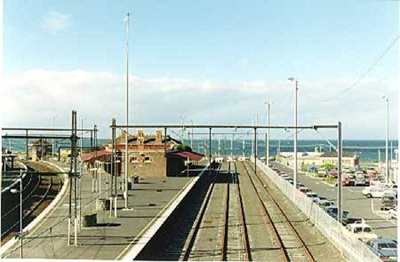 B6684 Railway Station