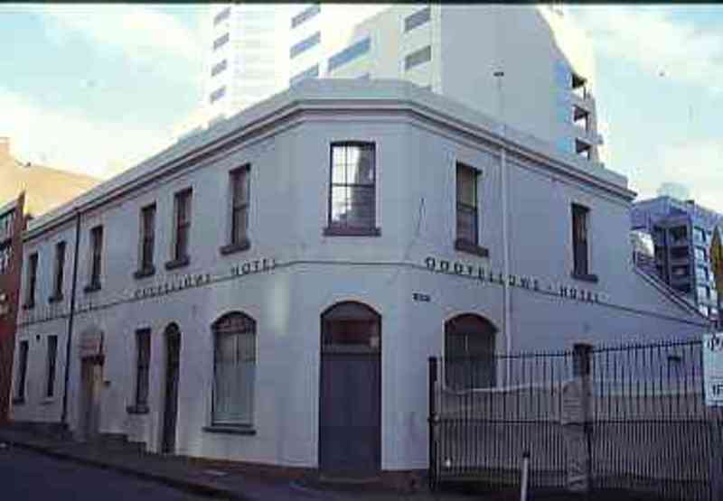 B5257 Oddfellows Hotel