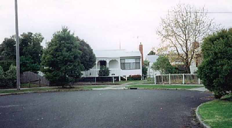 B6526 Railway Workers Cottages