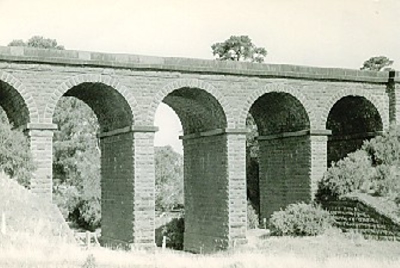 B1787 Railway Viaduct, Sunbury