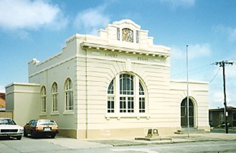 B6498 Former Court House