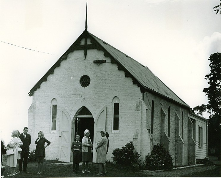 B2215 Methodist Church