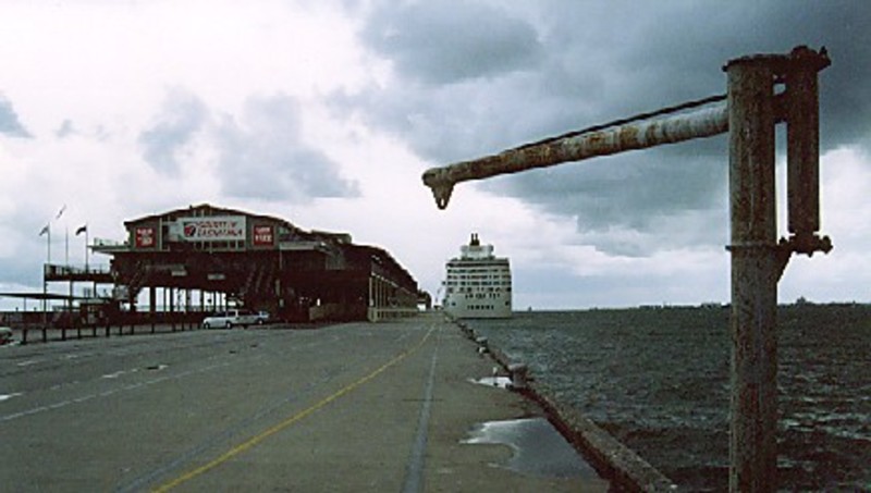 B6356 Station Pier