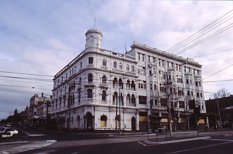 B5728 George Hotel