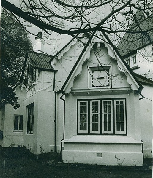 B1893 Wattle House