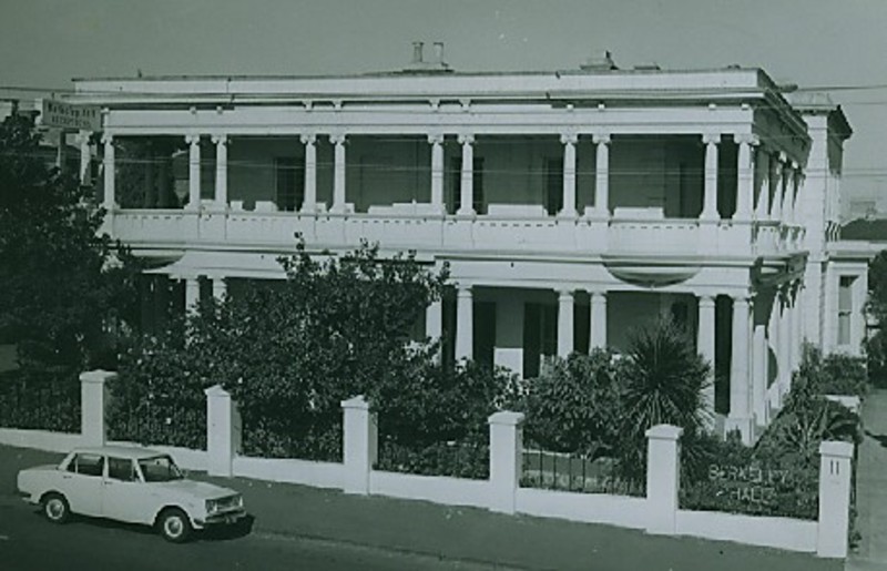 B1746 Berkeley Hall St Kilda