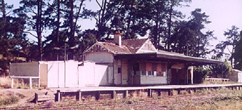 B6716 Yarra Glen Railway Station