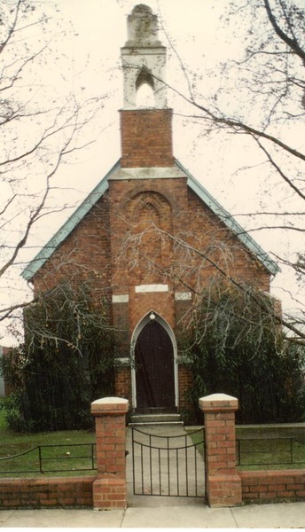 B4580 St Andrews Church