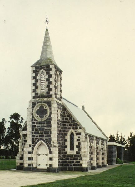 B2128 St Johns Uniting Church