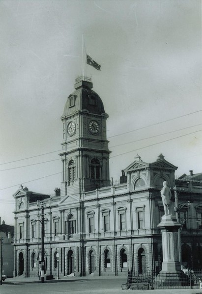 B0278 Ballarat Town Hall
