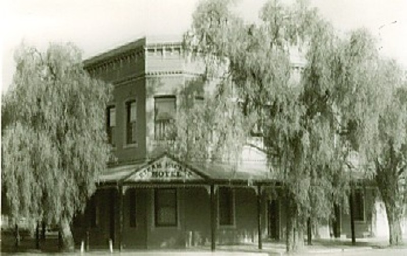 B1418 Steam Packet Hotel, Echuca