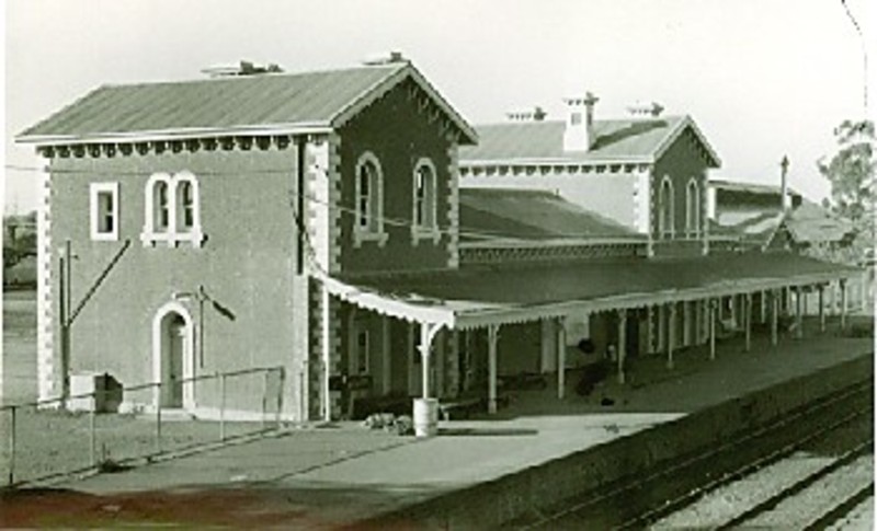 B3554 Railway Station