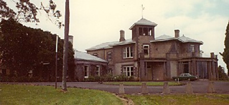 B1125 Glenormiston Agricultural College