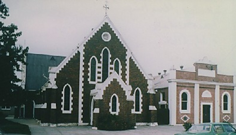 B5164 Uniting Church Hall &amp; Sunday School