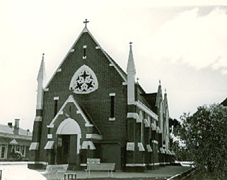 B5001 St Michael's &amp; St John's Catholic Church