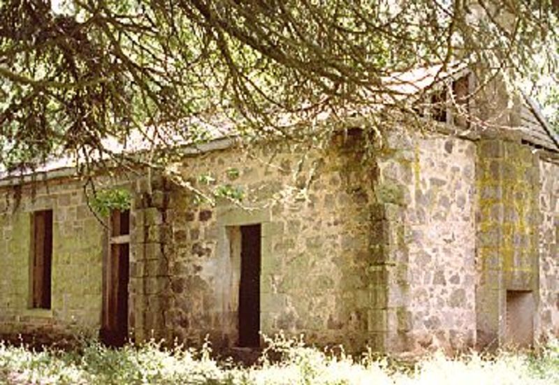 B5686 Old House