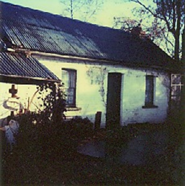 B5548 Ellerslie Cottage &amp; Storeroom