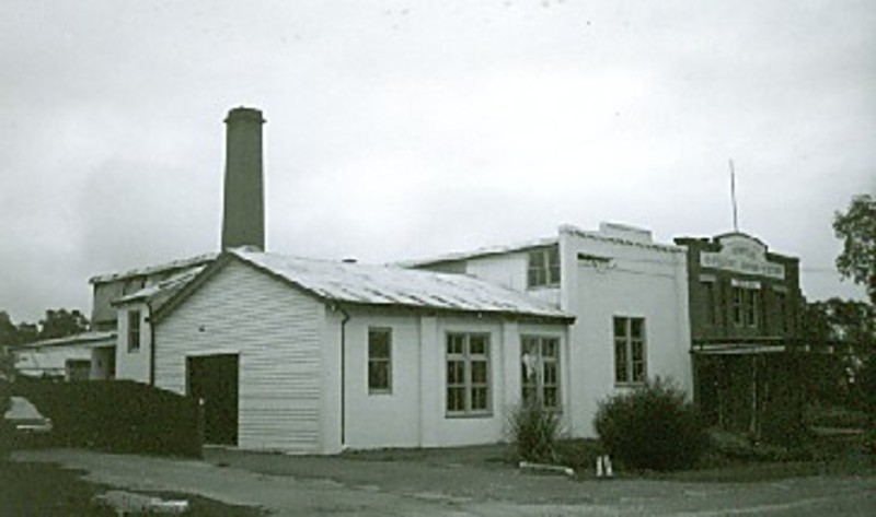 B6368 Newstead Co-op Butter &amp; Cheese Factory