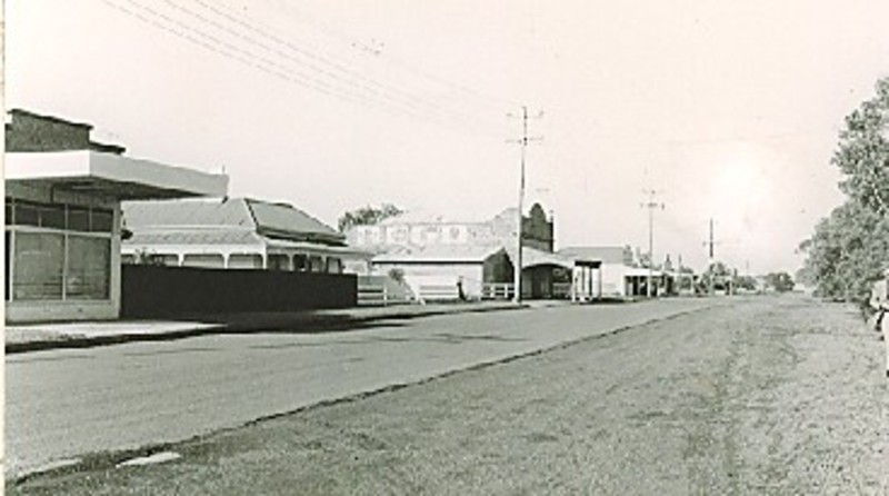 B5879 General Store &amp; Other Buildings