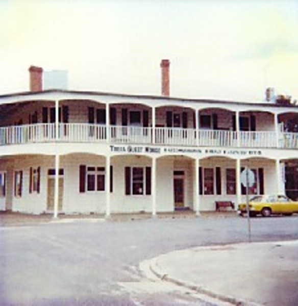 B5941 Toora Guest House