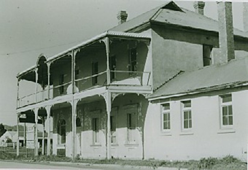 B5239 Former Harvest Home Hotel