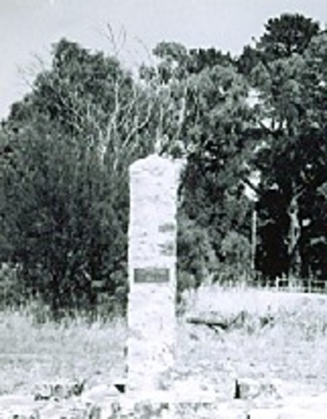 B2943 Boer War Memorial Down St Longwood