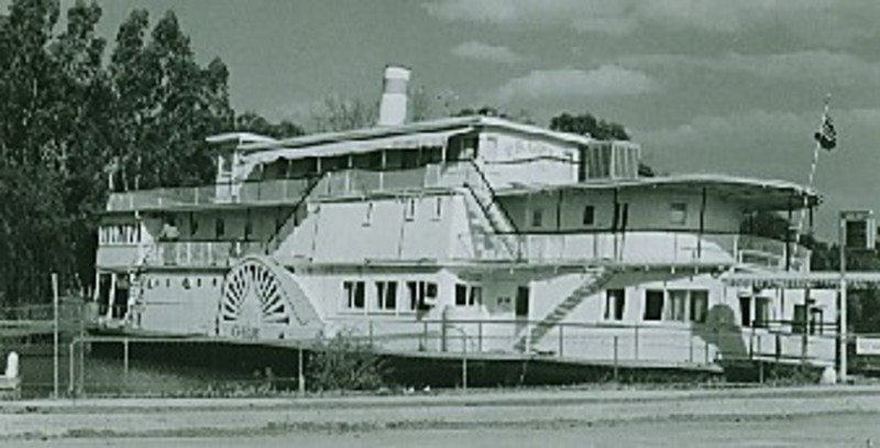 B1639 Paddle Steamer Gem Monash Dve Swan Hill