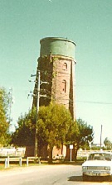 B4866 Water Tower, Monash Drive