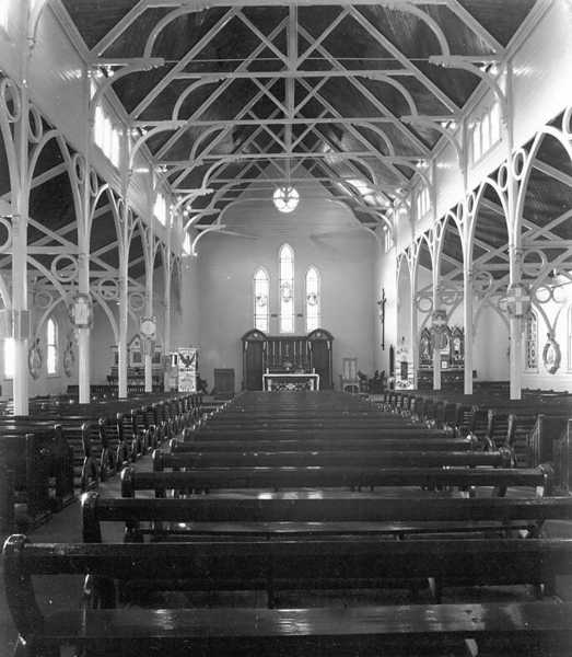 B3508 St Kilian's Catholic Church Interior