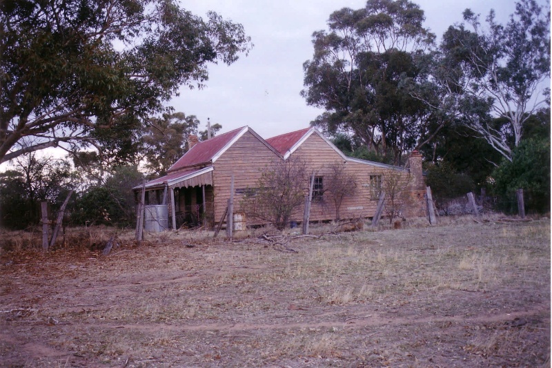 SC 05 - Side view of farm house - Shire of Northern Grampians - Stage 2 Heritage Study, 2004
