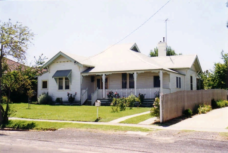 SD 062 - House, 28 Dundas Street, ST ARNAUD