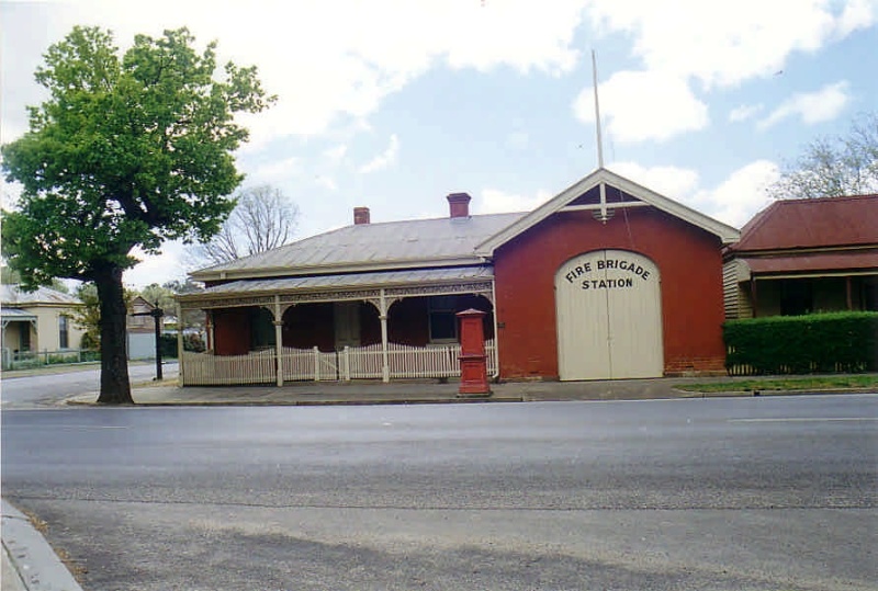 SD 130a - St. Arnaud Fire Station &amp; Turncocks residence