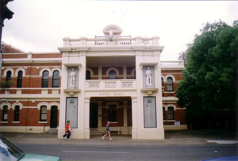 SD 142a - St. Arnaud Town Hall, Napier Street, ST ARNAUD