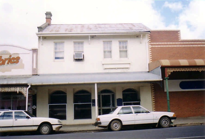 SD 150 - Two-storey building, part of former Town Hall Hotel, Napier Street, ST ARNAUD