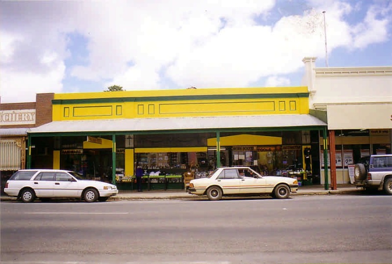 SD 154 - Shop, 'Lyal Eales Store', (former Reeds Store), 59-61 Napier Street, ST ARNAUD