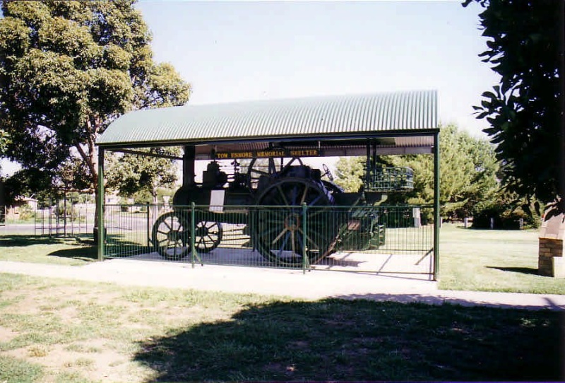 SD 191 - Traction Engine, North Western Road, ST ARNAUD