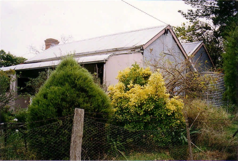 SD 237 - House, Rupert Street East (at intersection with Argenta Street), ST ARNAUD