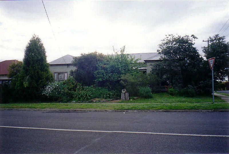 SL 028 - House, 15 Campbell Street, STAWELL