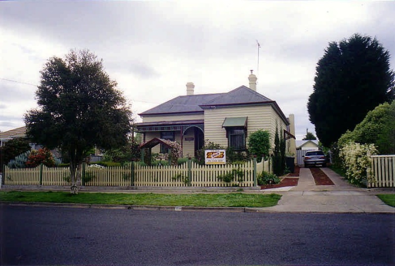 SL 032 - House, 25 Campbell Street, STAWELL