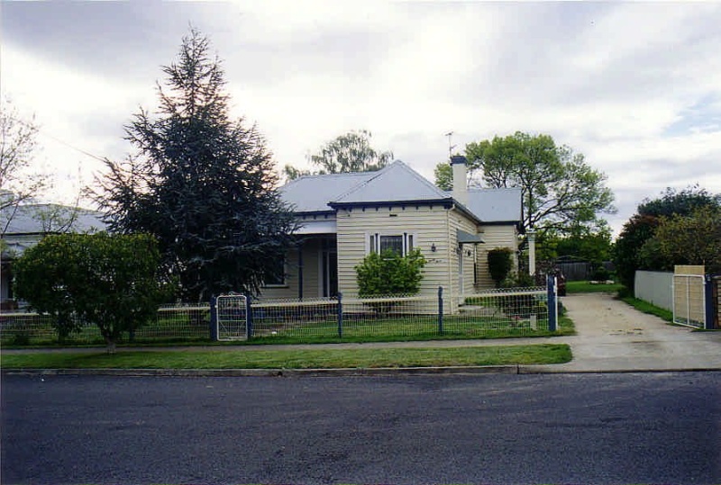 SL 036 - House, 33 Campbell Street, STAWELL
