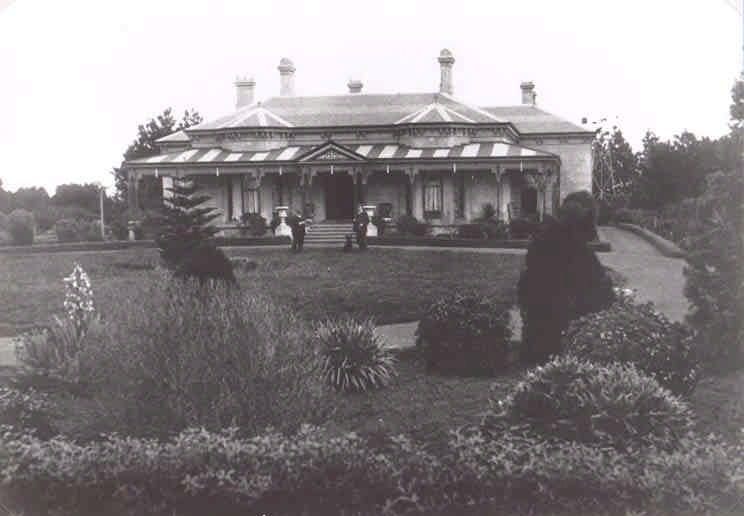SL 050b - Undated photograph, Stawell Historical Society Collection.