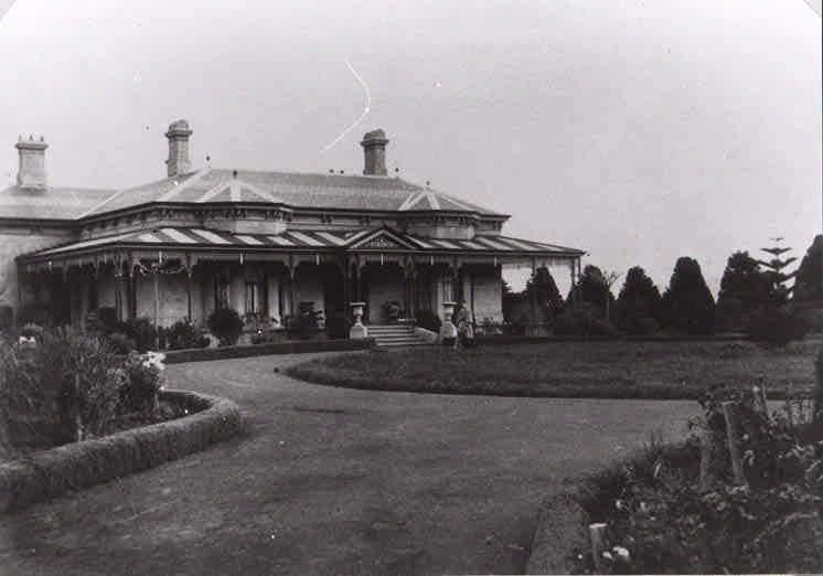 SL 050c - Undated photograph, Stawell Historical Society Collection.